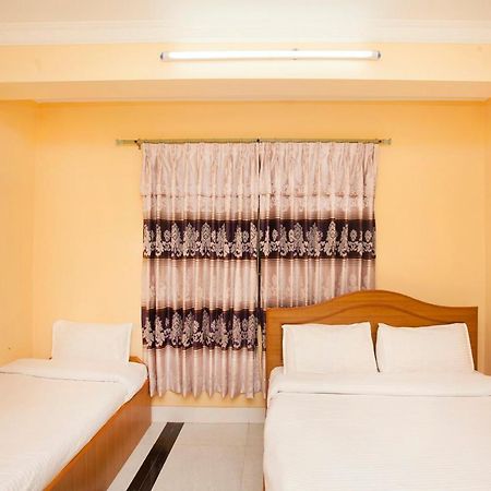 Spot On 397 Hotel Triveni Guest House Kathmandu Exteriör bild