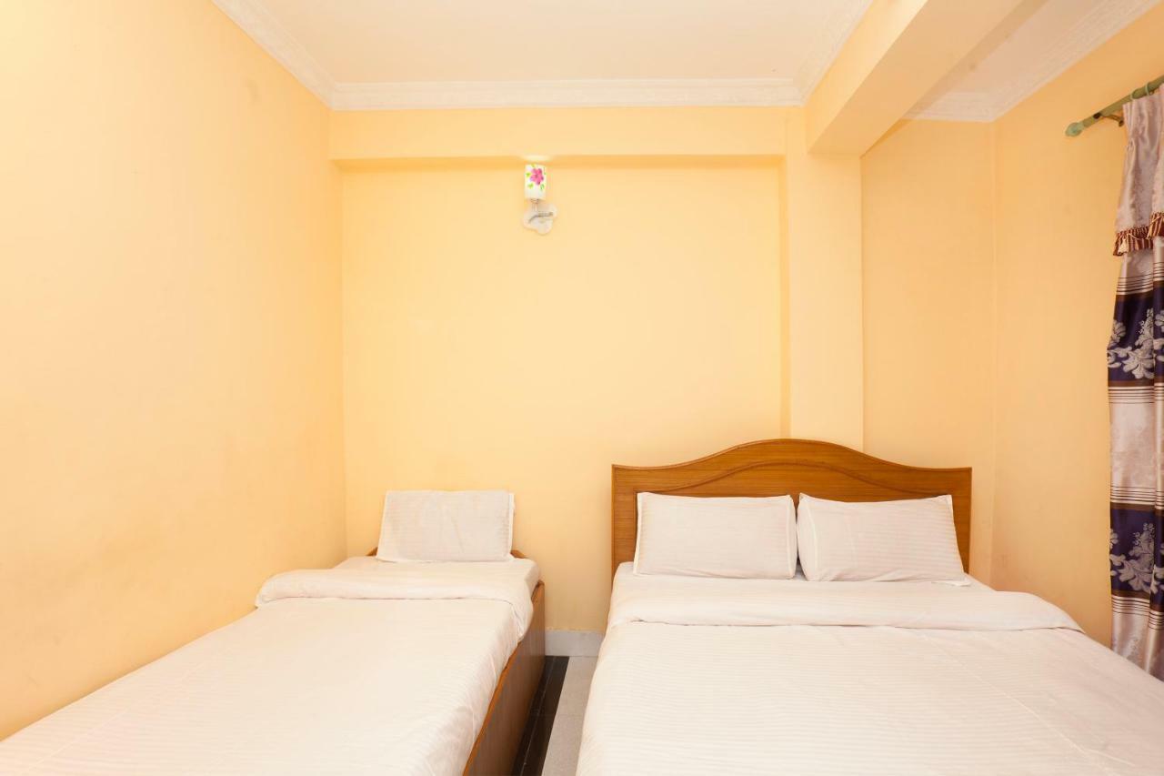 Spot On 397 Hotel Triveni Guest House Kathmandu Exteriör bild