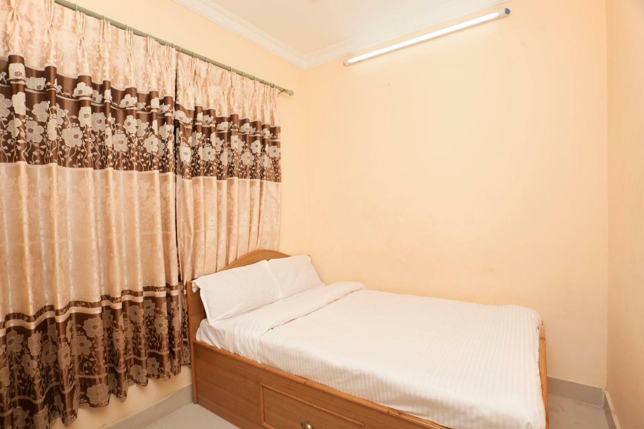Spot On 397 Hotel Triveni Guest House Kathmandu Exteriör bild