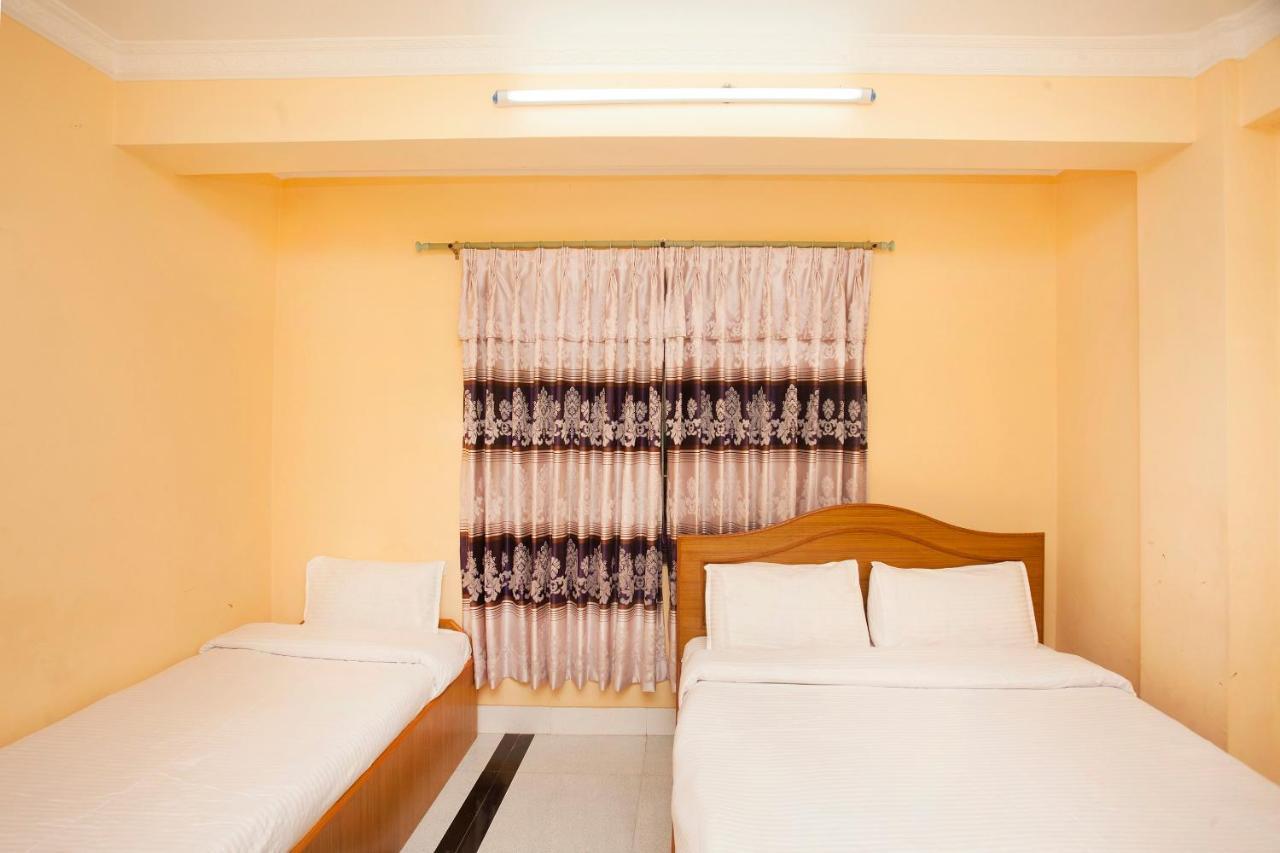 Spot On 397 Hotel Triveni Guest House Kathmandu Exteriör bild